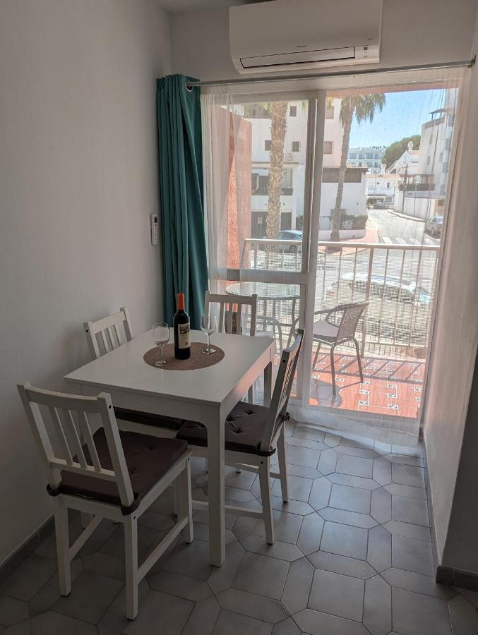 Apartamento Entero, Enormes Piscinas, Terraza Y Playa Benalmádena Extérieur photo