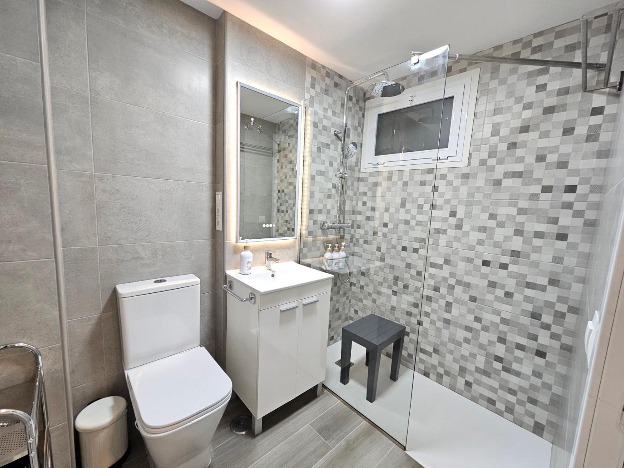 Apartamento Entero, Enormes Piscinas, Terraza Y Playa Benalmádena Extérieur photo